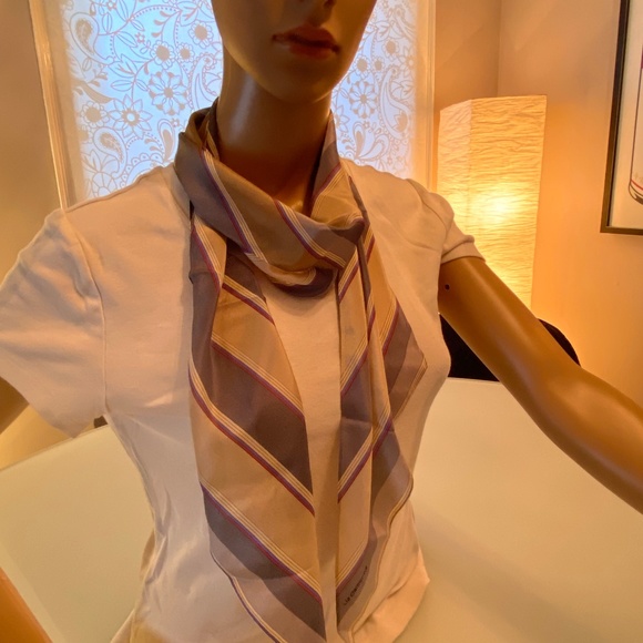 Vintage Liz Claibourne Neutral Oblong Scarf - Picture 3 of 4